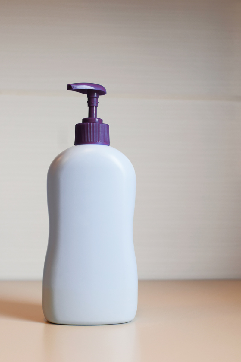 Plastic bottle pump of shampoo